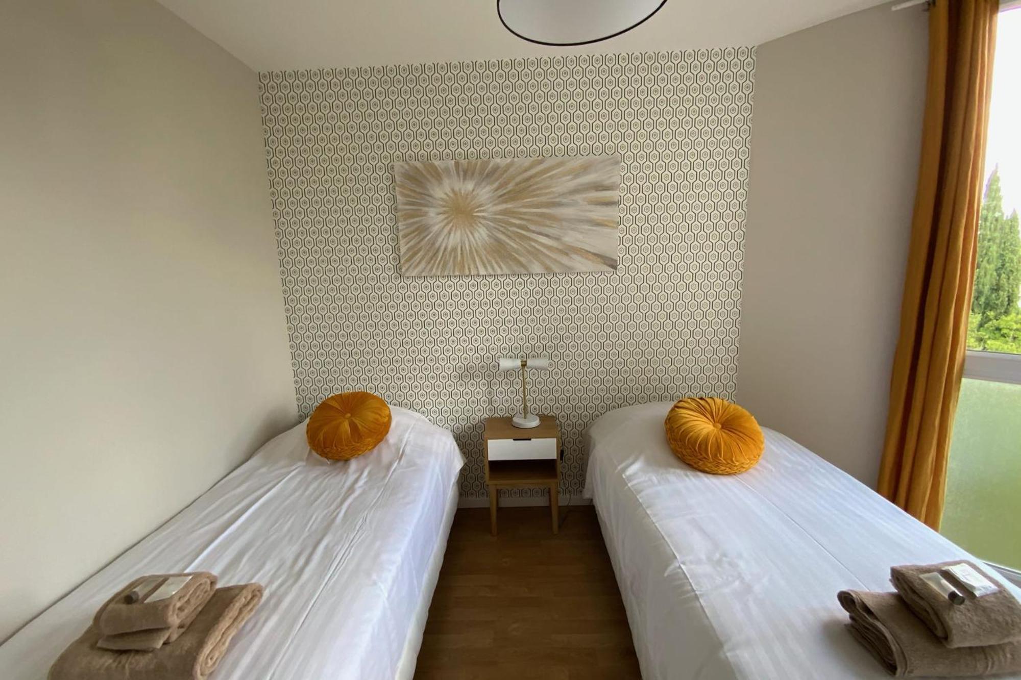 Aesthetics - 2 Bedrooms And Secure Parking! 蒙彼利埃 外观 照片